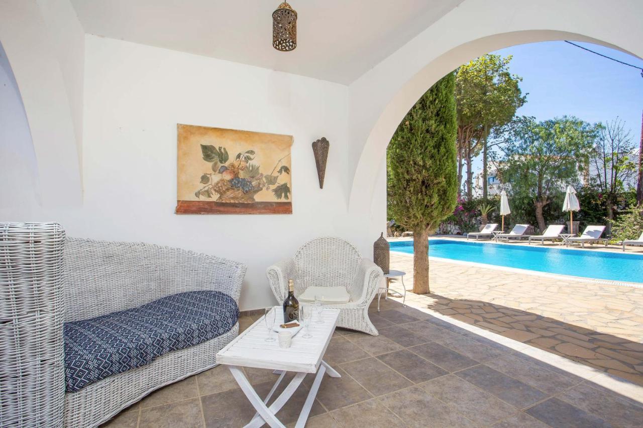 Villa Blue Sapphire Pefki  Екстер'єр фото