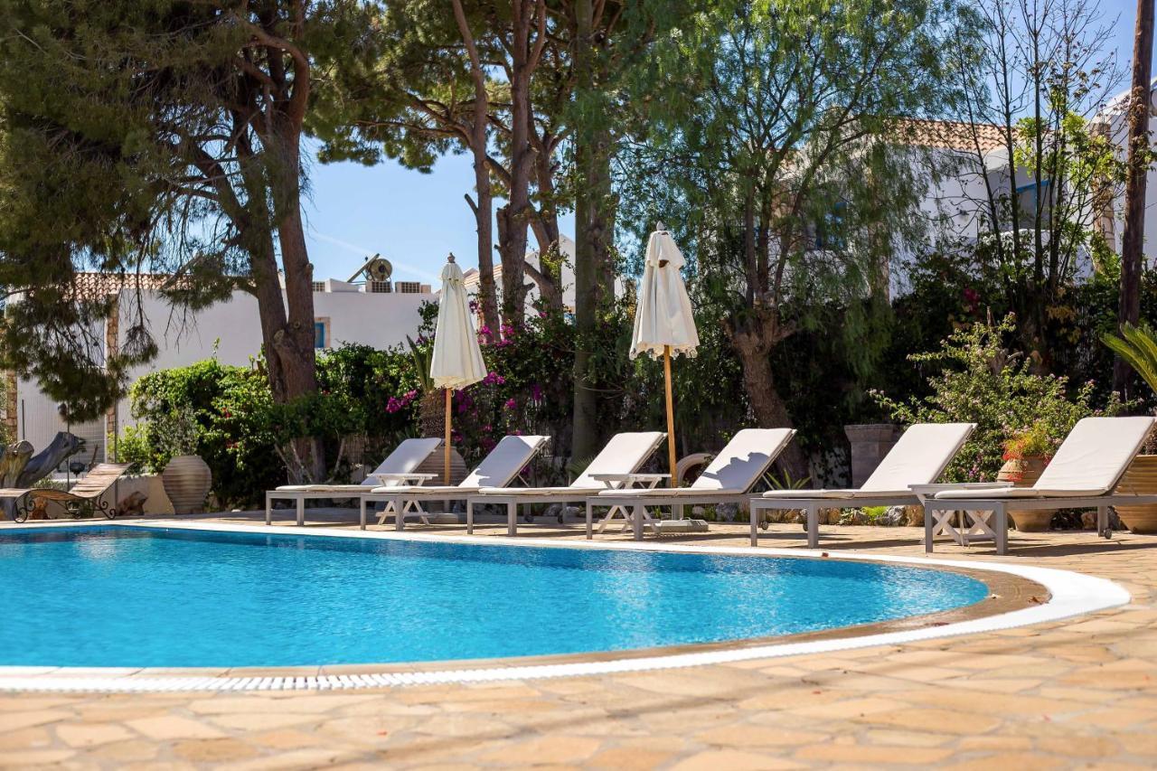 Villa Blue Sapphire Pefki  Екстер'єр фото