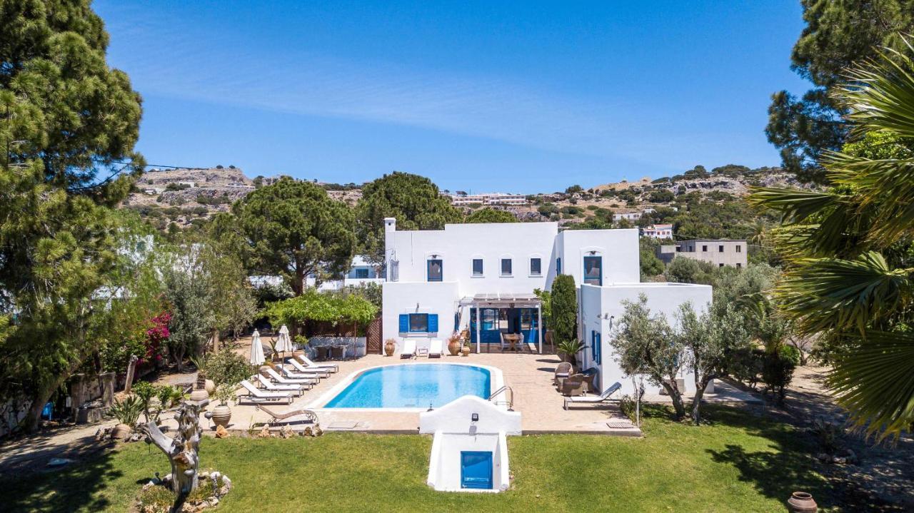 Villa Blue Sapphire Pefki  Екстер'єр фото