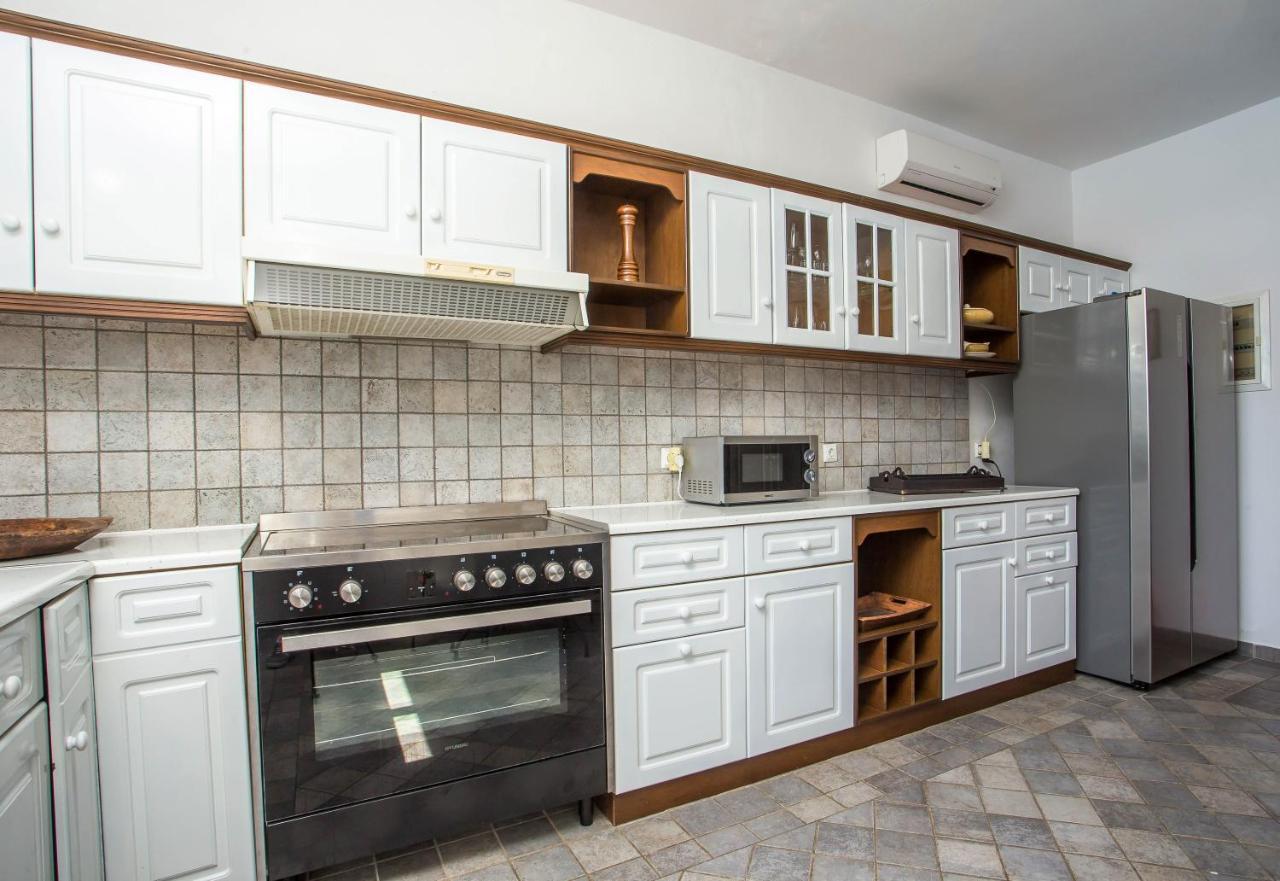 Villa Blue Sapphire Pefki  Екстер'єр фото