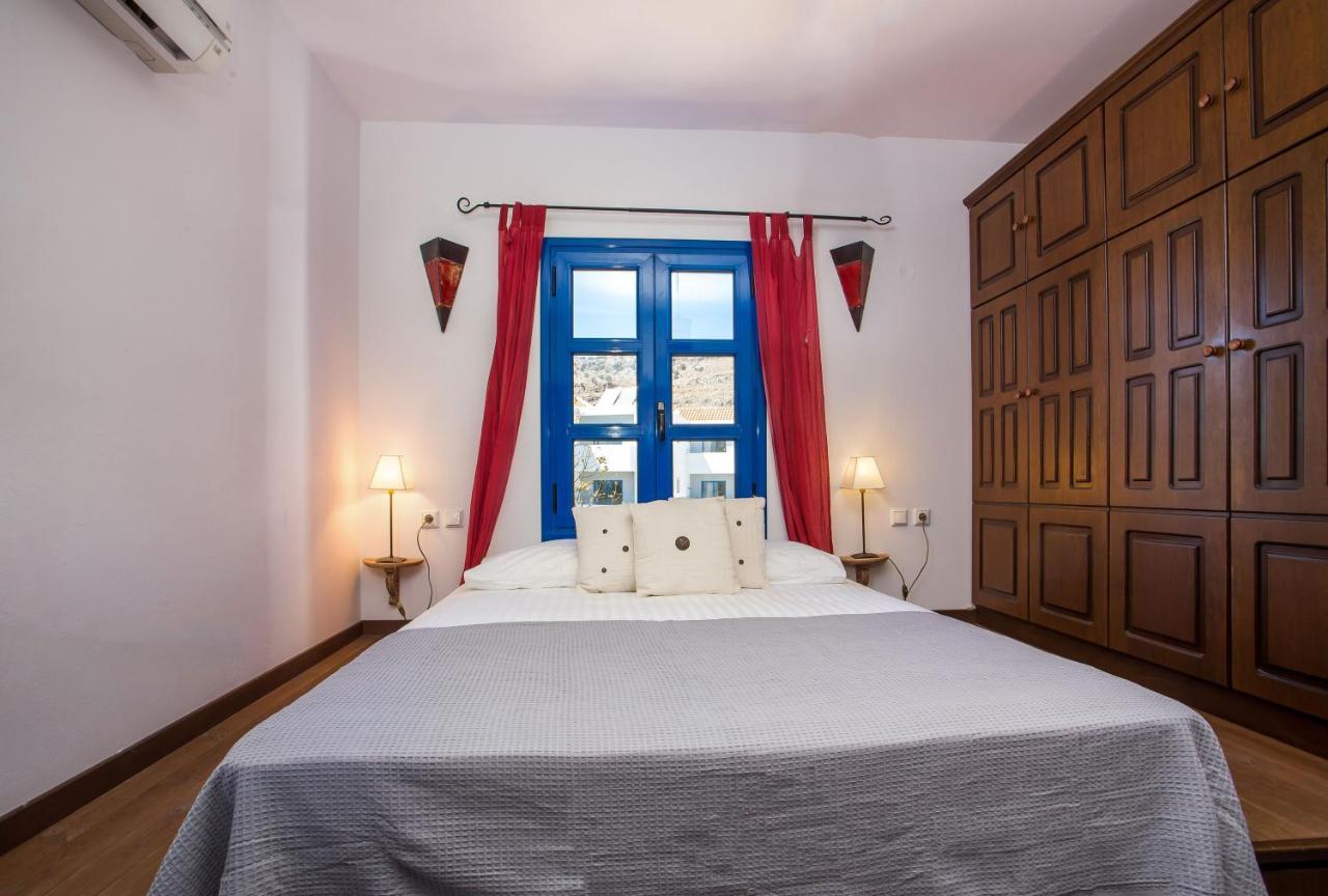 Villa Blue Sapphire Pefki  Екстер'єр фото