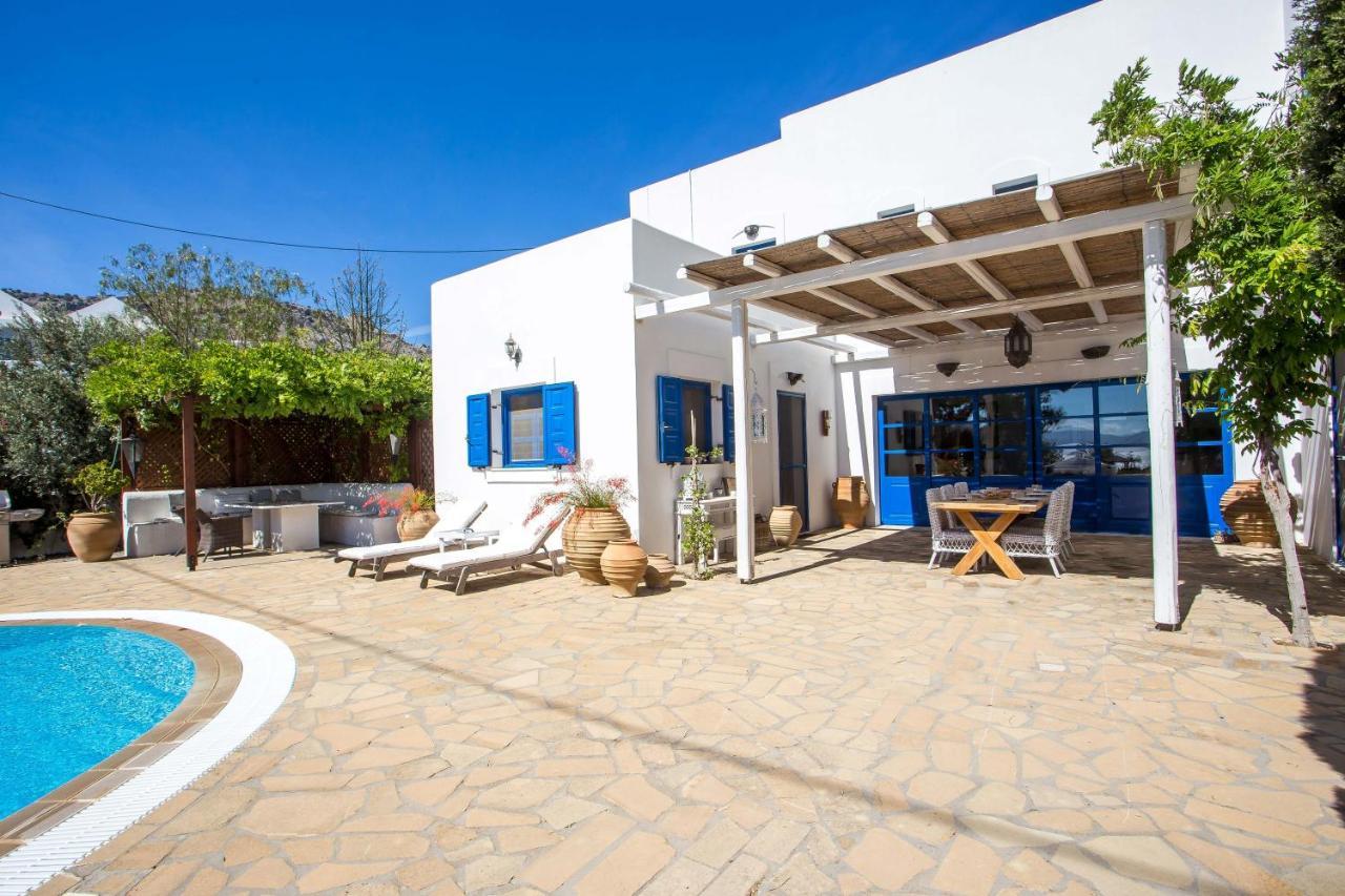 Villa Blue Sapphire Pefki  Екстер'єр фото