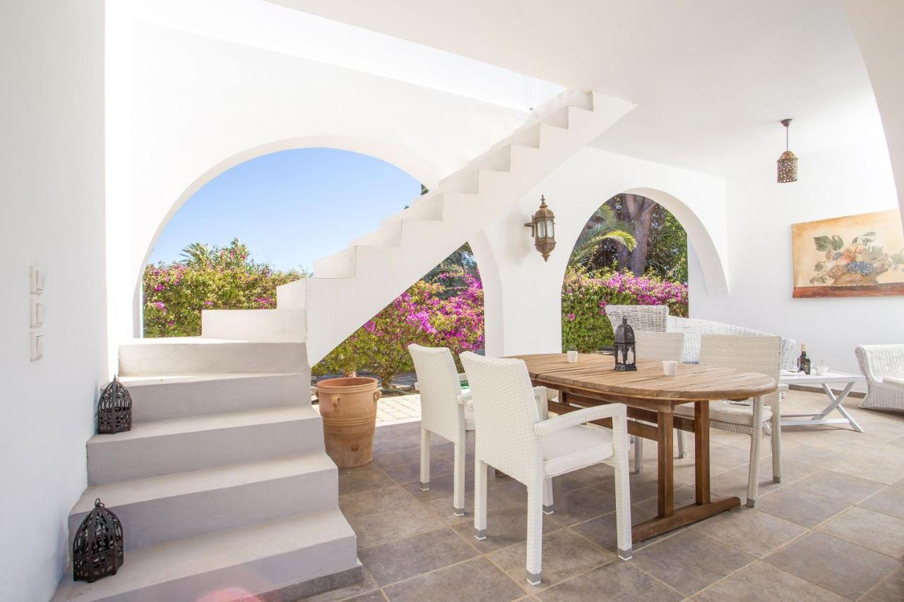Villa Blue Sapphire Pefki  Екстер'єр фото